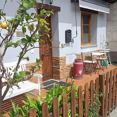 Zarraci La Guia Apartament *